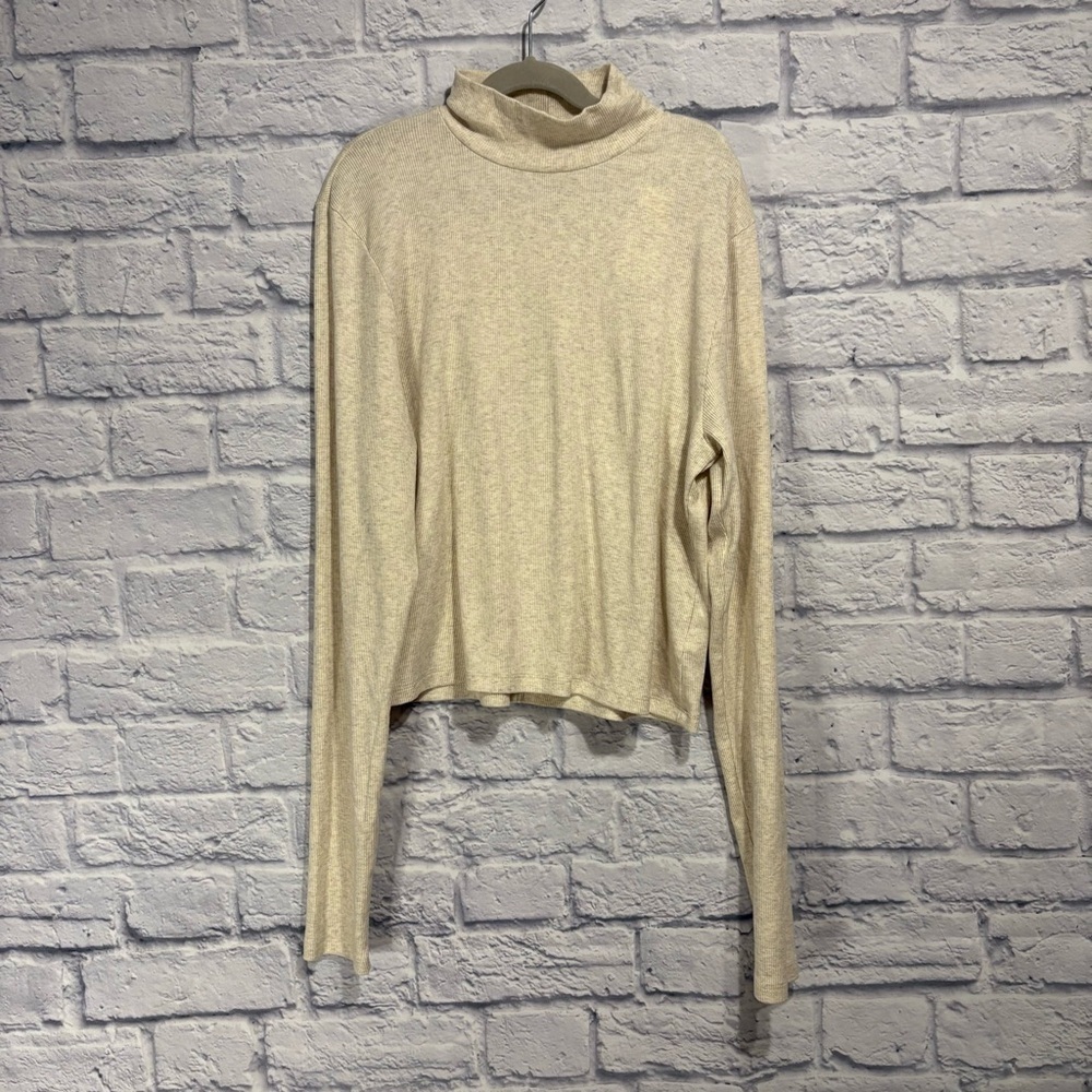 New American Eagle Cream Mockneck Top XL